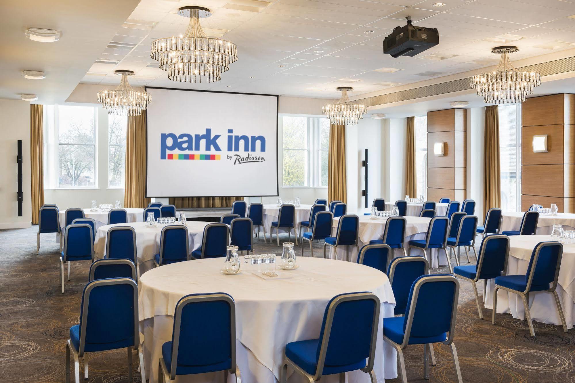 Park Inn By Radisson Palace Southend-on-Sea Exterior foto